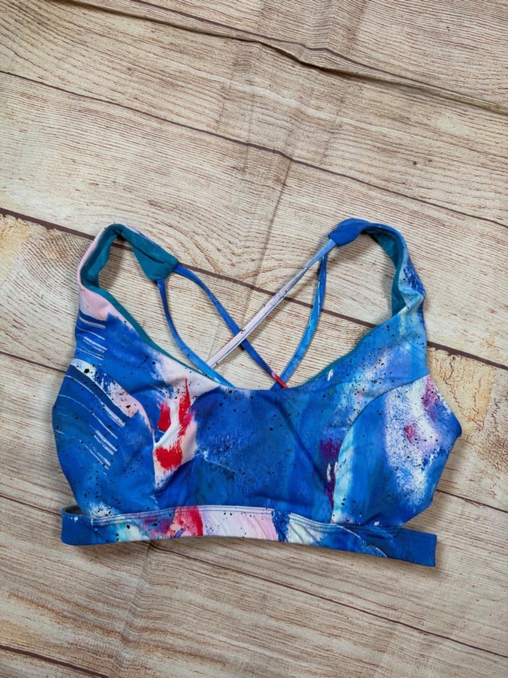 cozy Orange Women’s Blue‎ Abstract Print Sports Bra with Cross-Back Straps